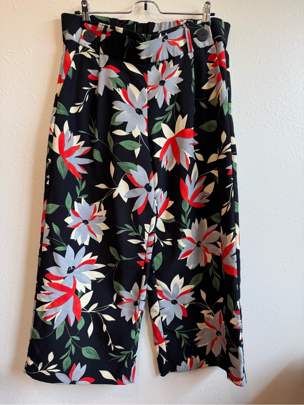 Zara Classy Floral Wide-Leg Pants